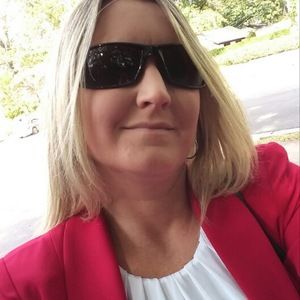 Meet your Posher, Deanna